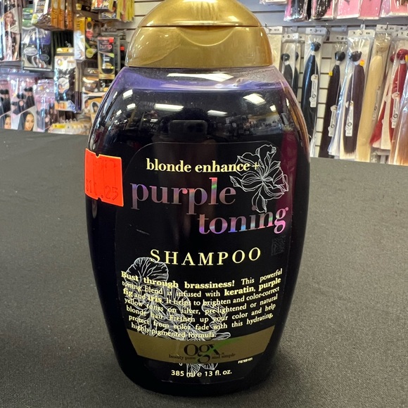 Purple toning shampoo - Picture 1 of 2
